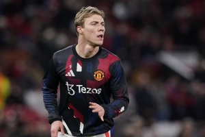 费迪南德：霍伊伦应该改踢边锋，现在的他暴露了太多弱点