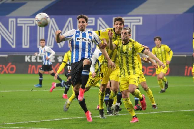 【西乙】10人西班牙人1比1 梅伦多建功武磊替补出战